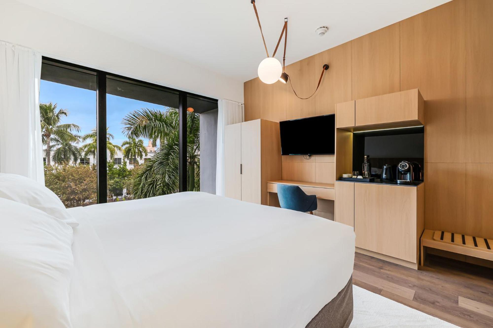The March Hotel Miami Beach Exterior photo