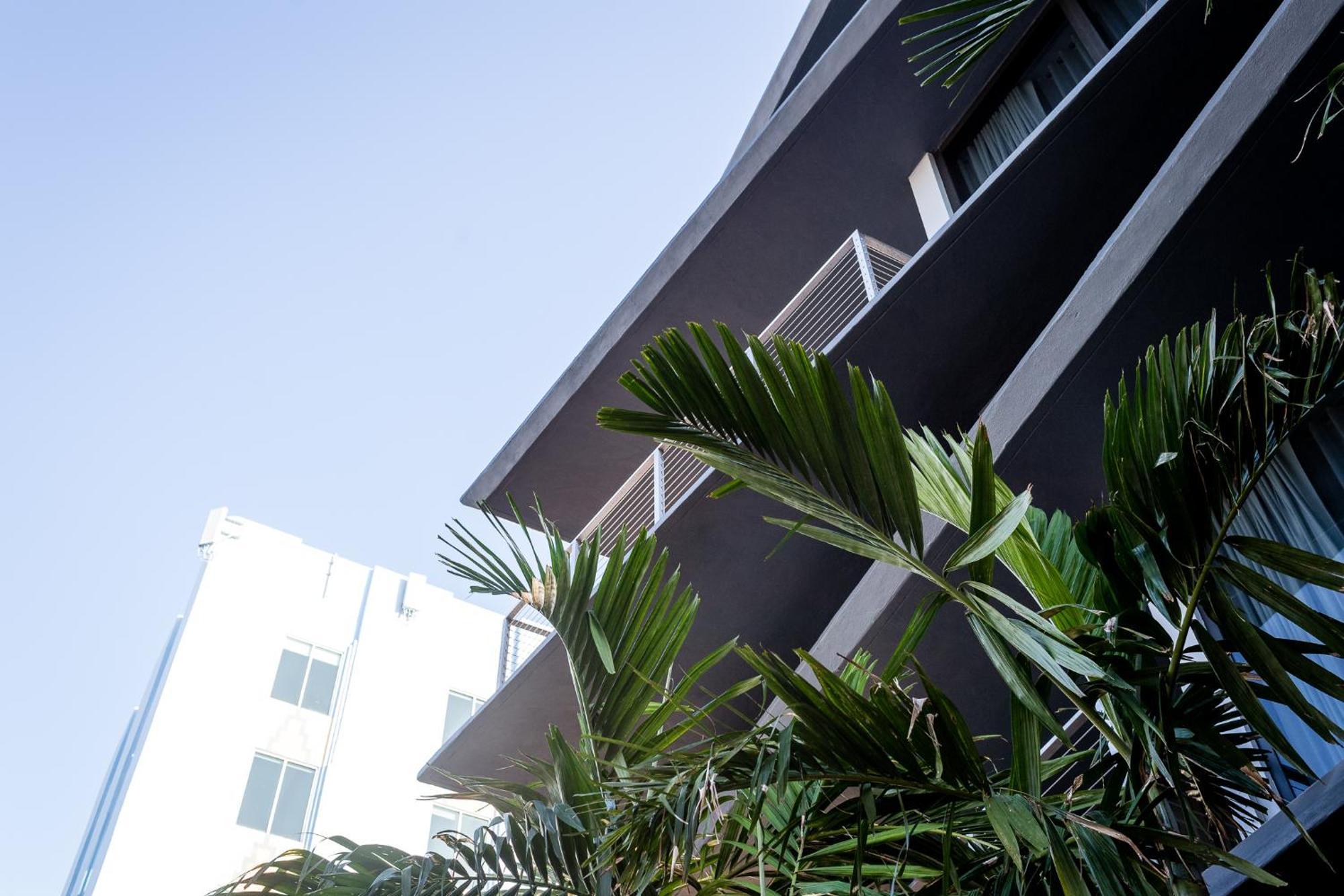 The March Hotel Miami Beach Exterior photo